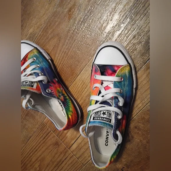 Converse  Sneakers Classic Tie Dye Canvas Low-Top - Picture 12 of 13